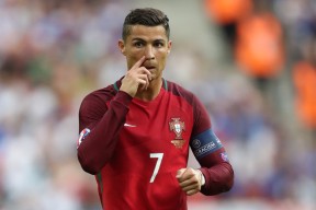 KAIYUNAPP-【纪录突破】选手打破历史得分纪录，破纪录拿金牌