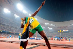 Kaiyun官方登录入口-【球场环境】场地条件对比赛的影响分析，比赛场地大小